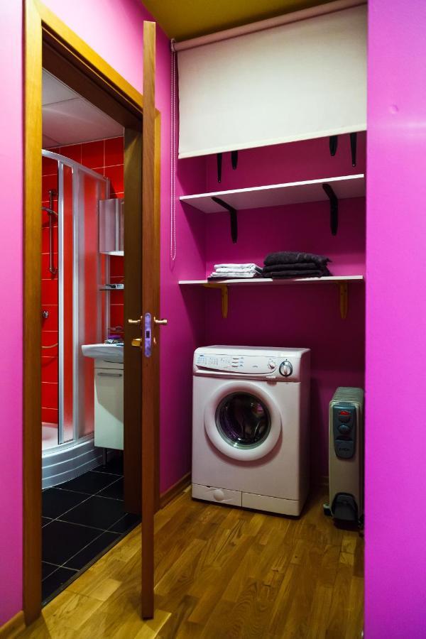 Cosy.stylish. Close To The Old Town Leilighet